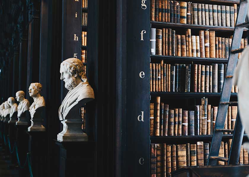 El Gobierno rebaja el IVA de los carburantes al 10% para frenar la escalada de precios por la guerra de Irán